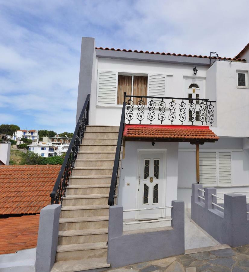 Theodora Apartamento Patitírion Exterior foto