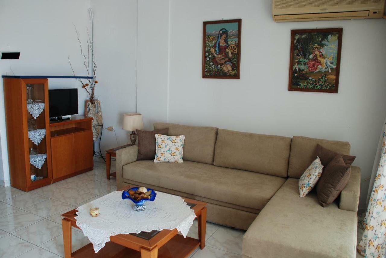 Theodora Apartamento Patitírion Exterior foto